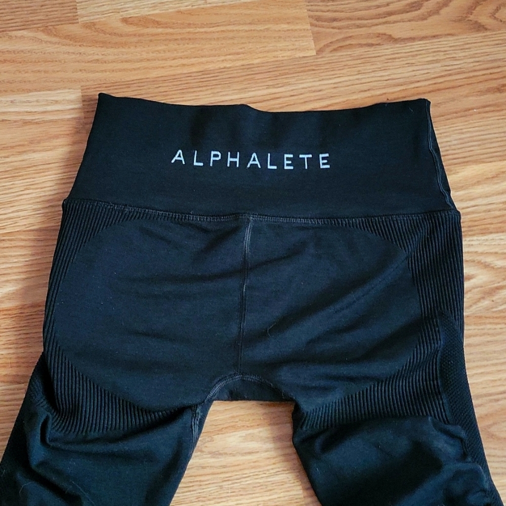 Alphalete halo Leggings